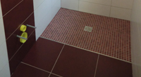 Bodengleiche Dusche mit Mosaik